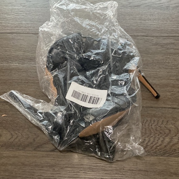 NWT BURJU Stay Strapped Open To Strappy Heeled Sandals | Size 11 - Picture 2 of 11